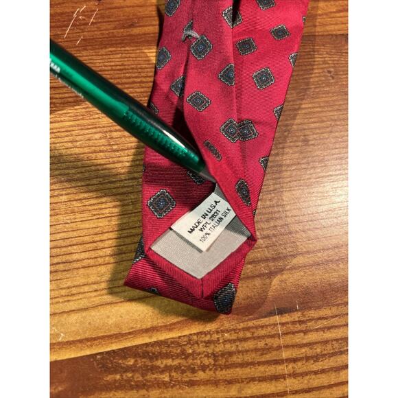 WOODWARD Vintage Men’s Red Neck tie 100% Silk - Picture 2 of 5